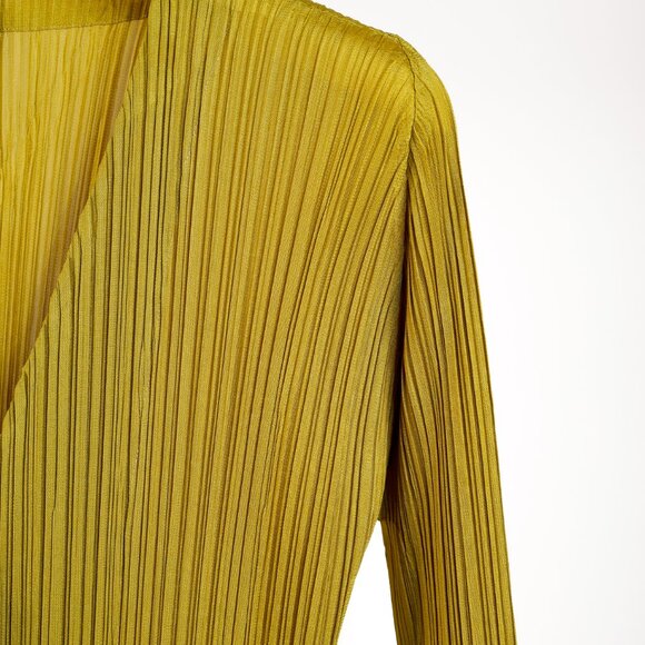Issey Miyake Pleats Please Chartreuse Pleated Long Buttoned Cardigan - Picture 4 of 10